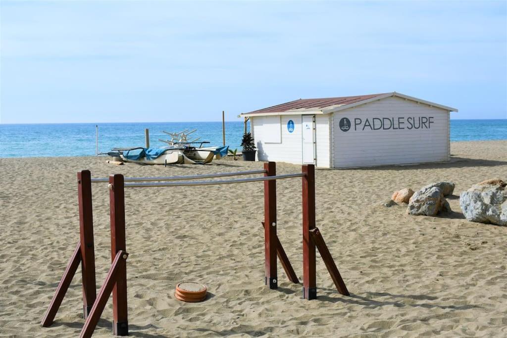 Apartament Casa Kerr - Luxury Apt - Sleeps 9 - Los Boliches Malaga Zewnętrze zdjęcie