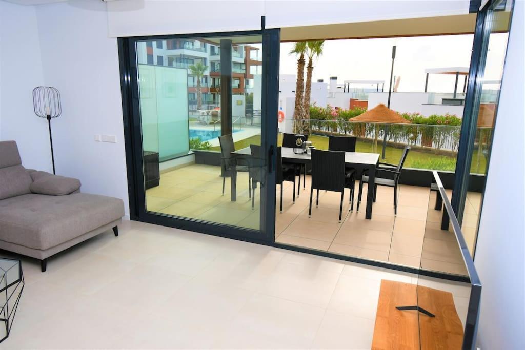 Apartament Casa Kerr - Luxury Apt - Sleeps 9 - Los Boliches Malaga Zewnętrze zdjęcie
